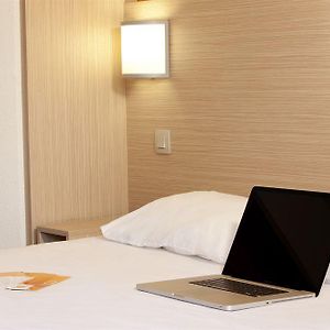 Standard Room 2 Single Beds